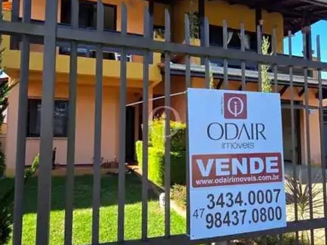 Casa / Sobrado para Venda em Joinville/SC Comasa 4 Quartos