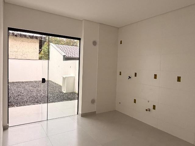 Casa / Sobrado para Venda em Joinville/SC Comasa