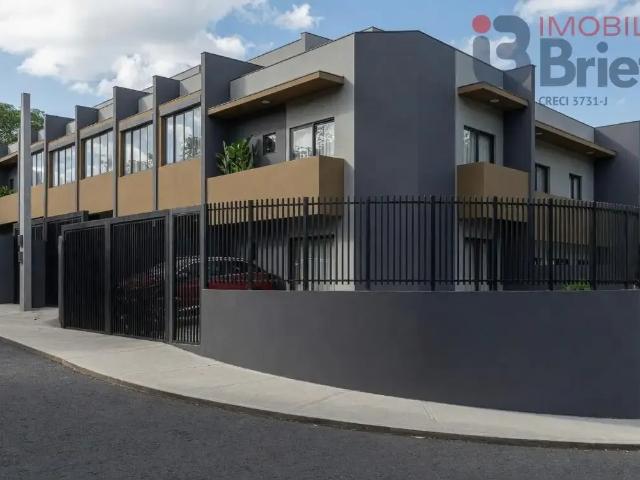 Casa / Sobrado para Venda em Joinville/SC Costa e Silva 2 Quartos