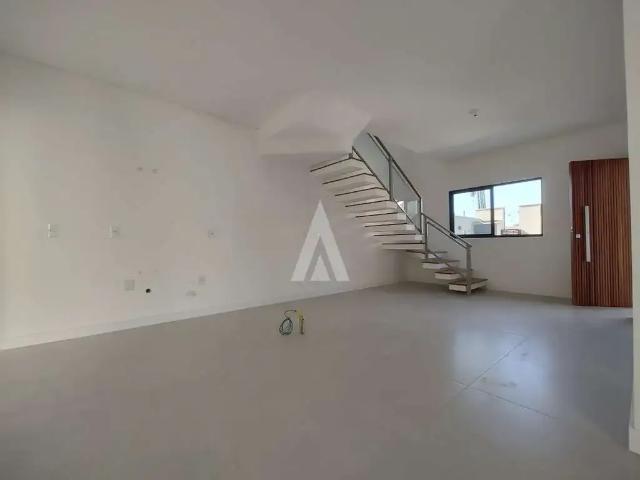 Casa / Sobrado para Venda em Joinville/SC Costa e Silva 3 Quartos