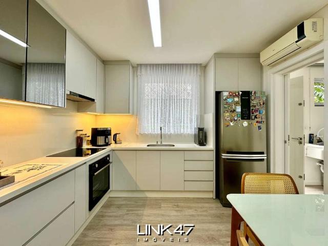 Casa / Sobrado para Venda em Joinville/SC Costa e Silva 3 Quartos