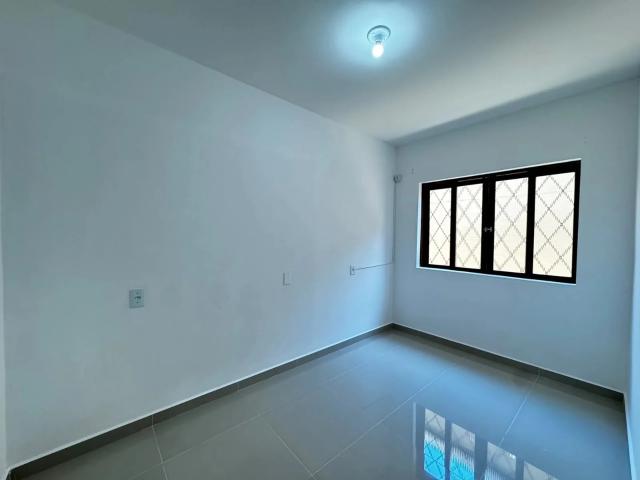 Casa / Sobrado para Venda em Joinville/SC Costa e Silva 3 Quartos