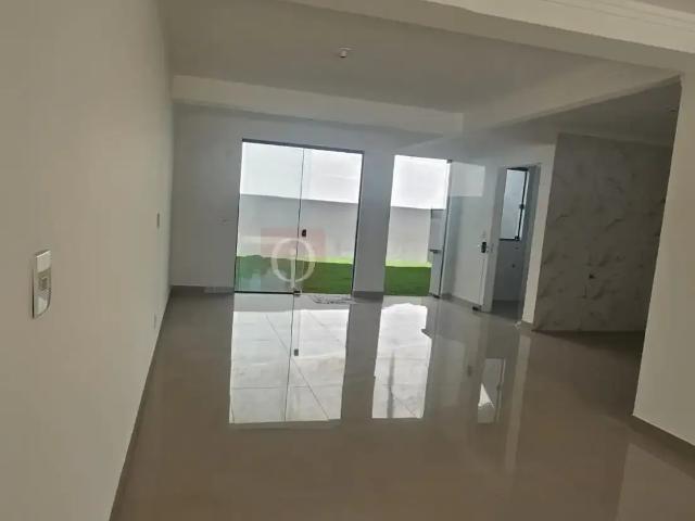 Casa / Sobrado para Venda em Joinville/SC Costa e Silva 3 Quartos