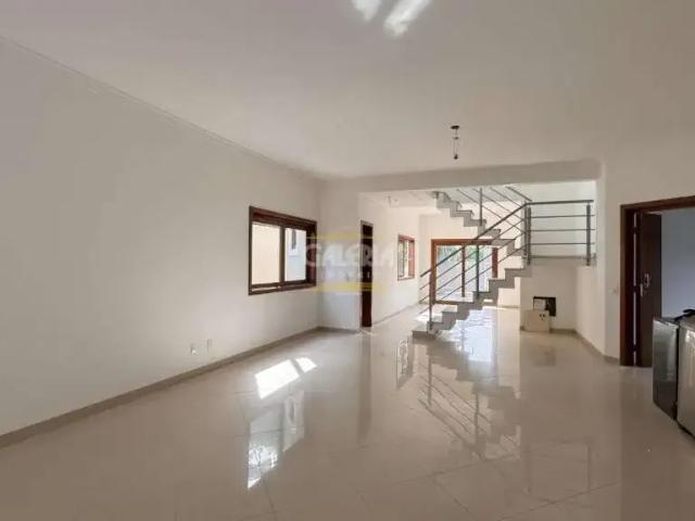 Casa / Sobrado para Venda em Joinville/SC Costa e Silva 3 Quartos