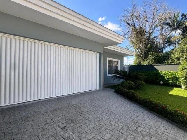 Casa / Sobrado para Venda em Joinville/SC Costa e Silva 3 Quartos