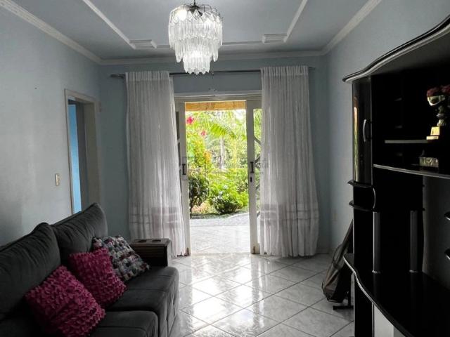 Casa / Sobrado para Venda em Joinville/SC Costa e Silva 3 Quartos
