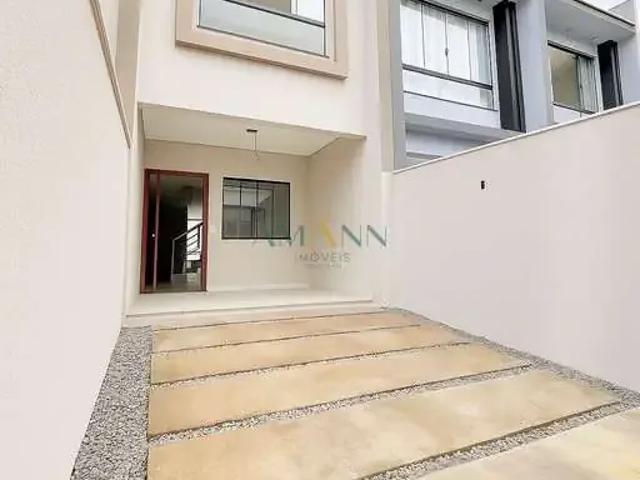 Casa / Sobrado para Venda em Joinville/SC Costa e Silva 3 Quartos