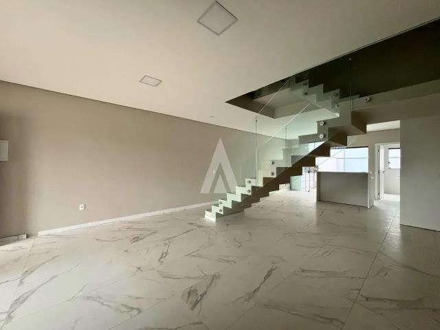 Casa / Sobrado para Venda em Joinville/SC Costa e Silva 3 Quartos