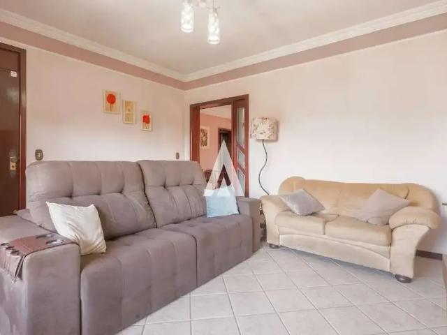 Casa / Sobrado para Venda em Joinville/SC Costa e Silva 4 Quartos