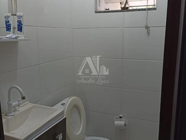 Casa / Sobrado para Venda em Joinville/SC Espinheiros 2 Quartos