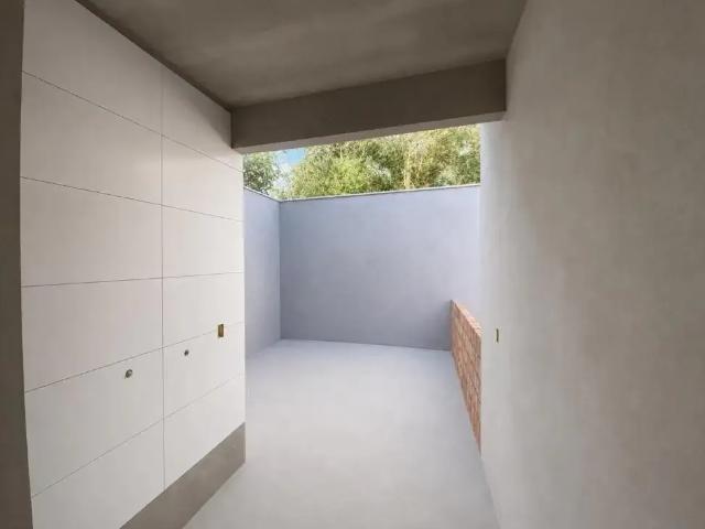 Casa / Sobrado para Venda em Joinville/SC Espinheiros 2 Quartos