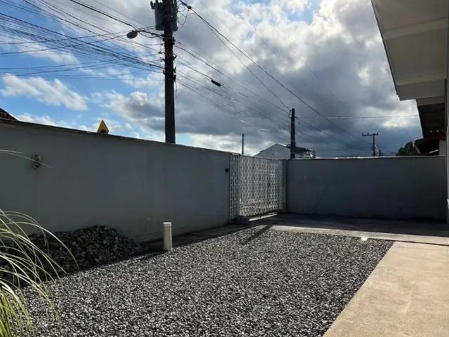 Casa / Sobrado para Venda em Joinville/SC Fátima 3 Quartos