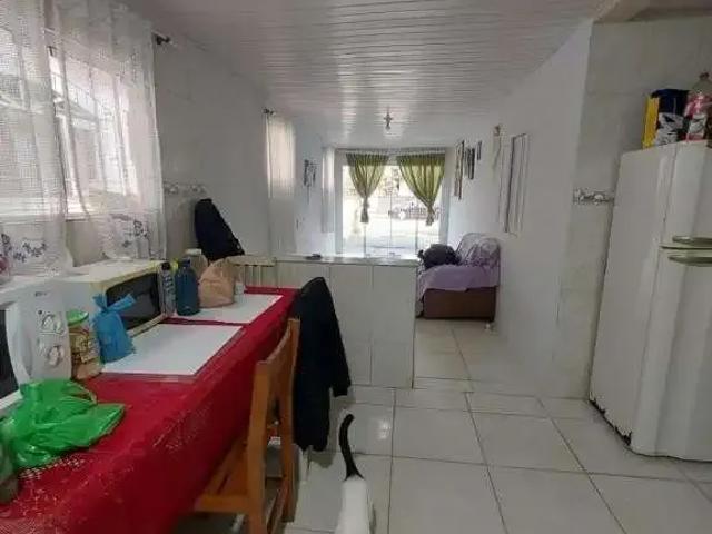 Casa / Sobrado para Venda em Joinville/SC Fátima 4 Quartos