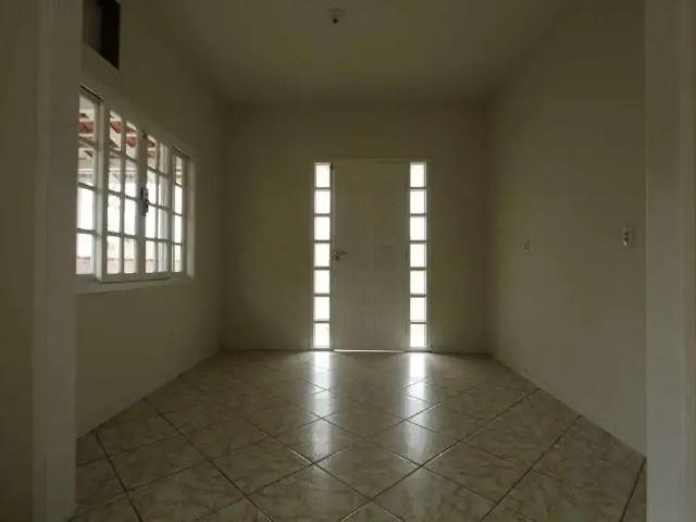 Casa / Sobrado para Venda em Joinville/SC Fátima 4 Quartos