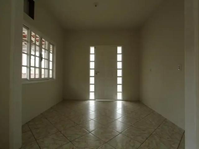 Casa / Sobrado para Venda em Joinville/SC Fátima 4 Quartos