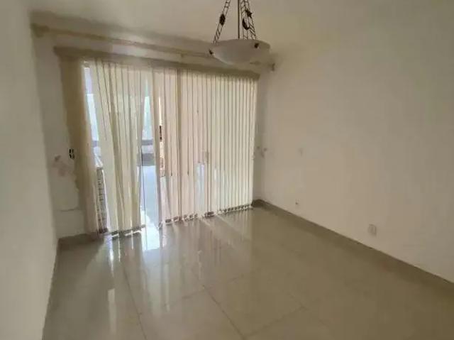 Casa / Sobrado para Venda em Joinville/SC Floresta 4 Quartos