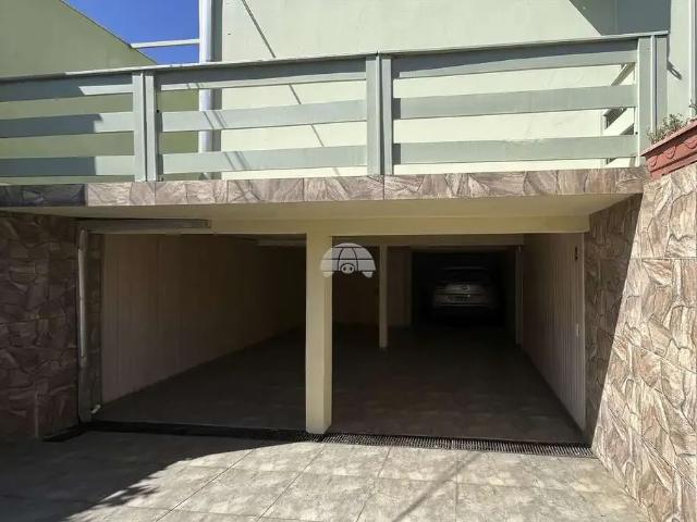 Casa / Sobrado para Venda em Joinville/SC Floresta 4 Quartos