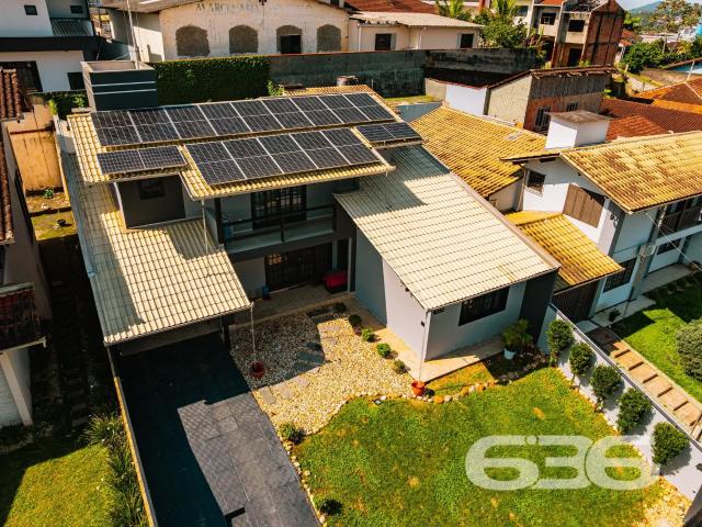 Casa / Sobrado para Venda em Joinville/SC Floresta 4 Quartos