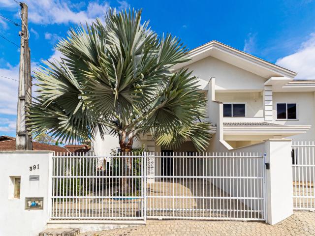 Casa / Sobrado para Venda em Joinville/SC Floresta 2 Quartos