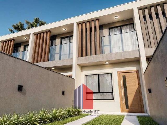 Casa / Sobrado para Venda em Joinville/SC Floresta 2 Quartos