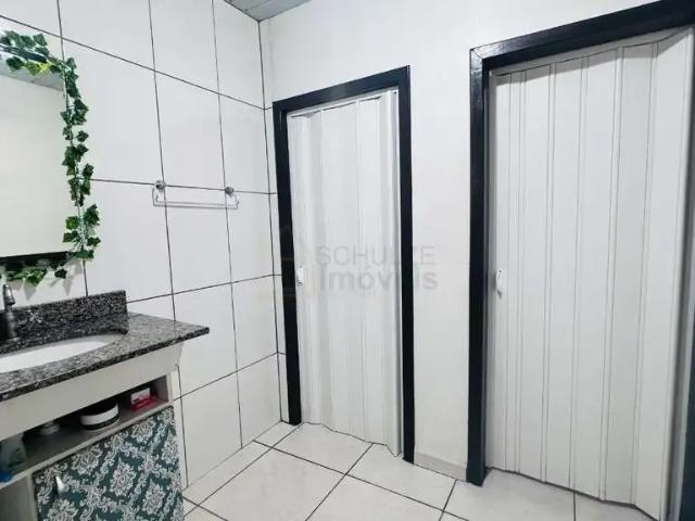 Casa / Sobrado para Venda em Joinville/SC Floresta 3 Quartos