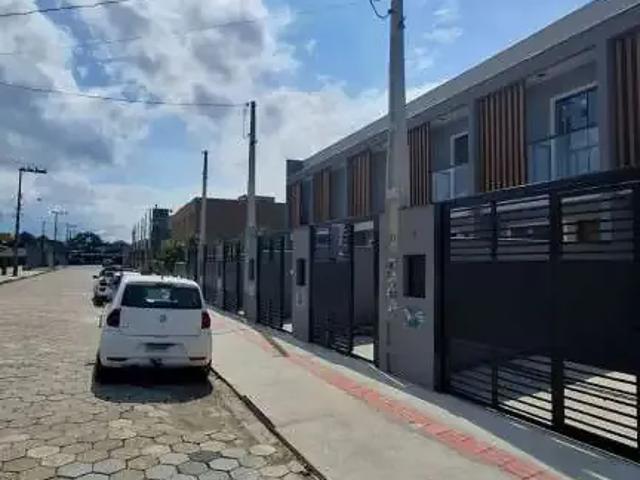 Casa / Sobrado para Venda em Joinville/SC Floresta 2 Quartos