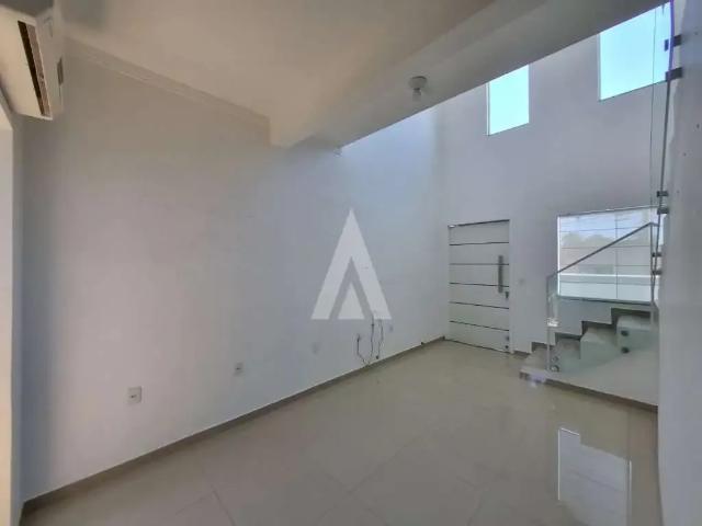 Casa / Sobrado para Venda em Joinville/SC Floresta 2 Quartos