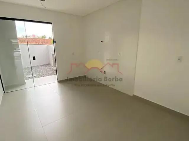 Casa / Sobrado para Venda em Joinville/SC Floresta 2 Quartos