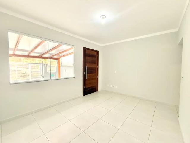 Casa / Sobrado para Venda em Joinville/SC Floresta 3 Quartos