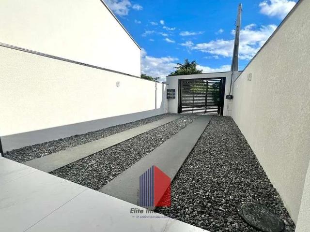 Casa / Sobrado para Venda em Joinville/SC Floresta 3 Quartos