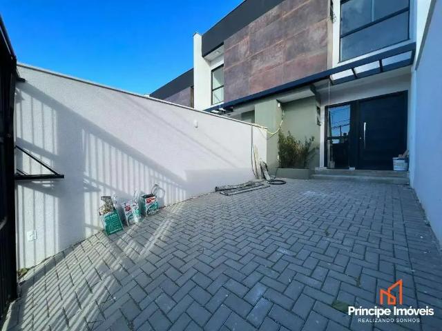Casa / Sobrado para Venda em Joinville/SC Floresta 3 Quartos