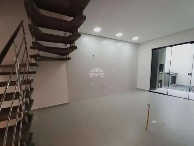 Casa / Sobrado para Venda em Joinville/SC Floresta 3 Quartos