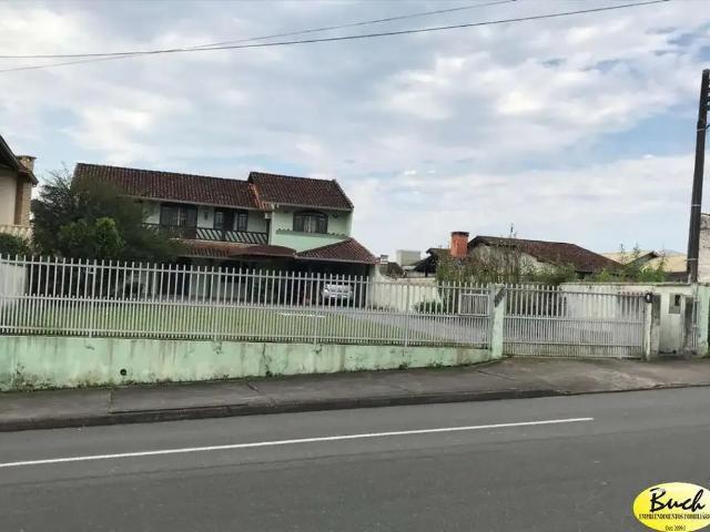 Casa / Sobrado para Venda em Joinville/SC Floresta 3 Quartos