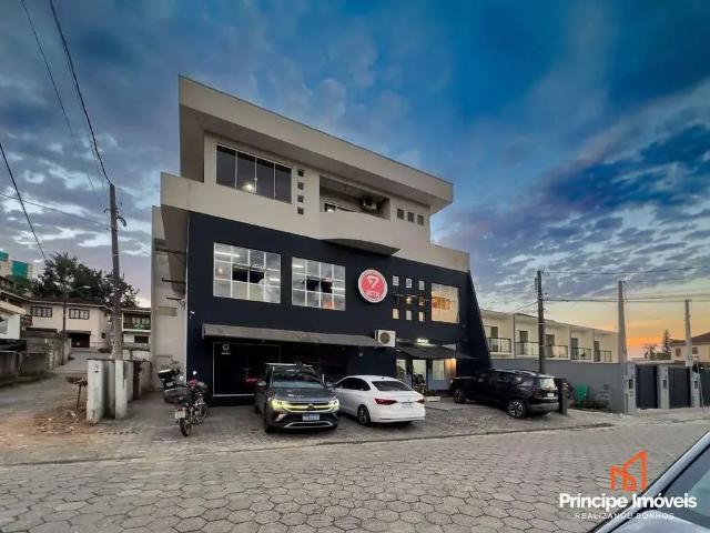 Casa / Sobrado para Venda em Joinville/SC Floresta 3 Quartos