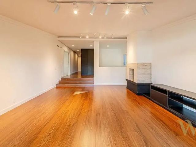 Casa / Sobrado para Venda em Joinville/SC Floresta 3 Quartos
