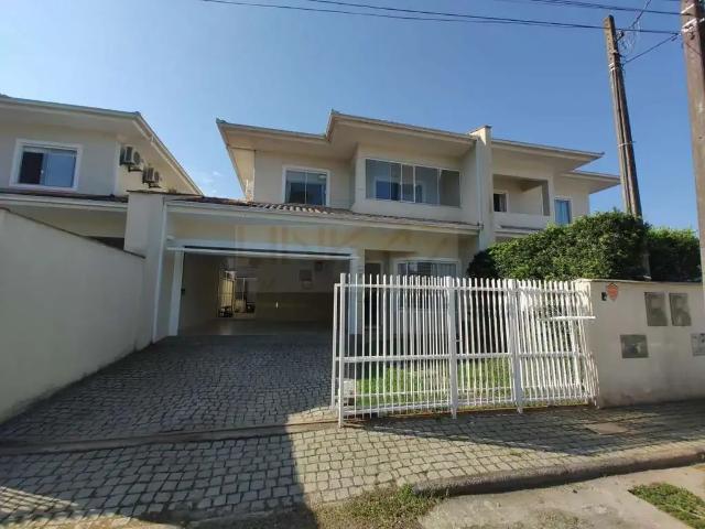 Casa / Sobrado para Venda em Joinville/SC Floresta 3 Quartos