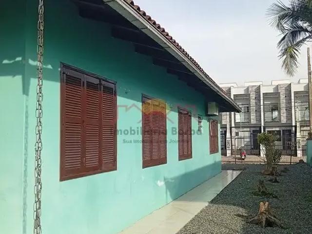 Casa / Sobrado para Venda em Joinville/SC Floresta 3 Quartos