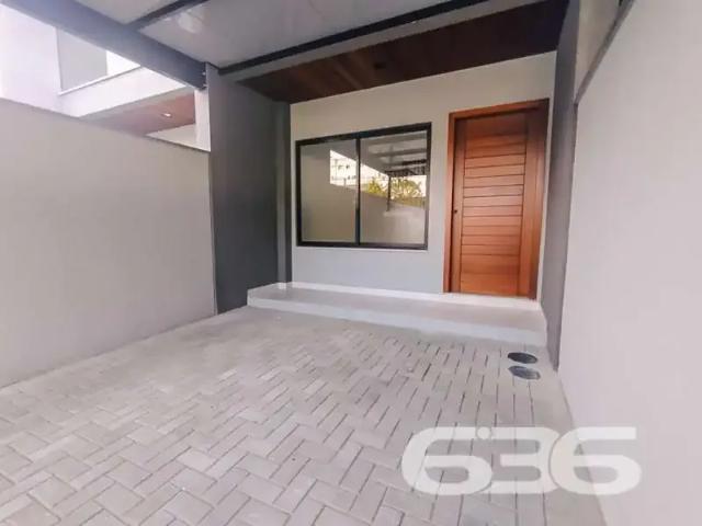 Casa / Sobrado para Venda em Joinville/SC Floresta 3 Quartos