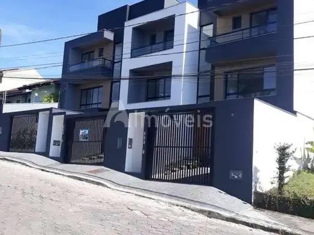 Casa / Sobrado para Venda em Joinville/SC Floresta 3 Quartos