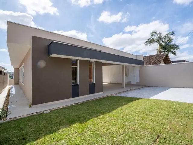 Casa / Sobrado para Venda em Joinville/SC Floresta 3 Quartos