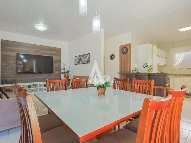 Casa / Sobrado para Venda em Joinville/SC Floresta 3 Quartos
