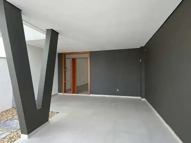 Casa / Sobrado para Venda em Joinville/SC Floresta 3 Quartos