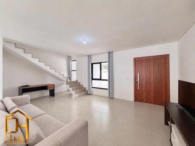 Casa / Sobrado para Venda em Joinville/SC Glória 3 Quartos