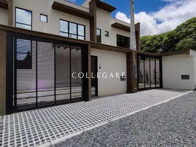 Casa / Sobrado para Venda em Joinville/SC Glória 3 Quartos