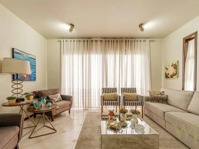 Casa / Sobrado para Venda em Joinville/SC Glória 3 Quartos