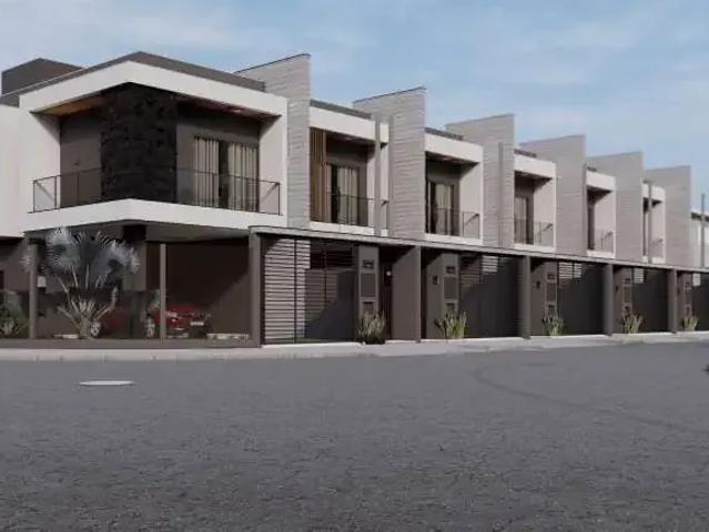 Casa / Sobrado para Venda em Joinville/SC Glória 3 Quartos