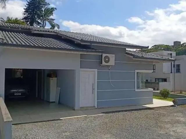 Casa / Sobrado para Venda em Joinville/SC Glória 3 Quartos