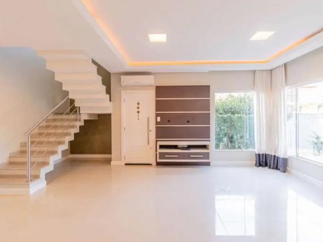 Casa / Sobrado para Venda em Joinville/SC Glória 3 Quartos
