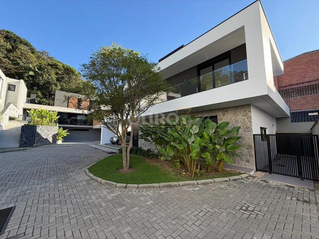 Casa / Sobrado para Venda em Joinville/SC Glória 3 Quartos