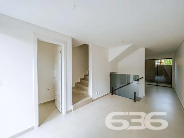 Casa / Sobrado para Venda em Joinville/SC Glória 2 Quartos